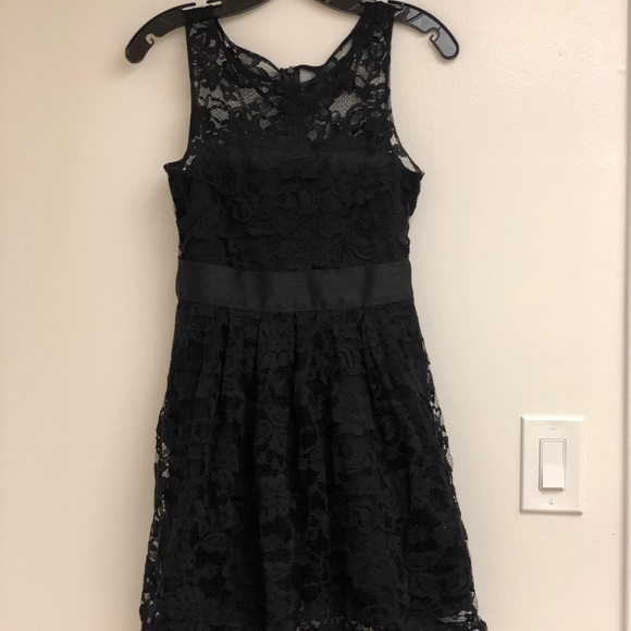 BB Dakota black lace dress - Picture 2 of 7